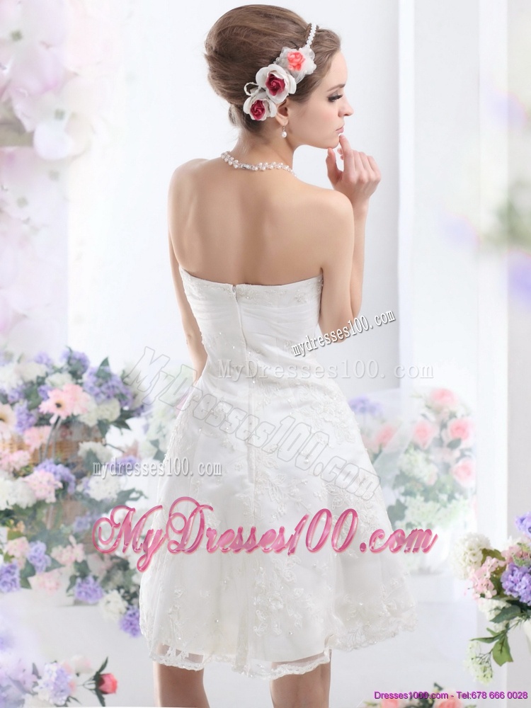 2016 Classical Sweetheart Mini-length Wedding Dress with Lace