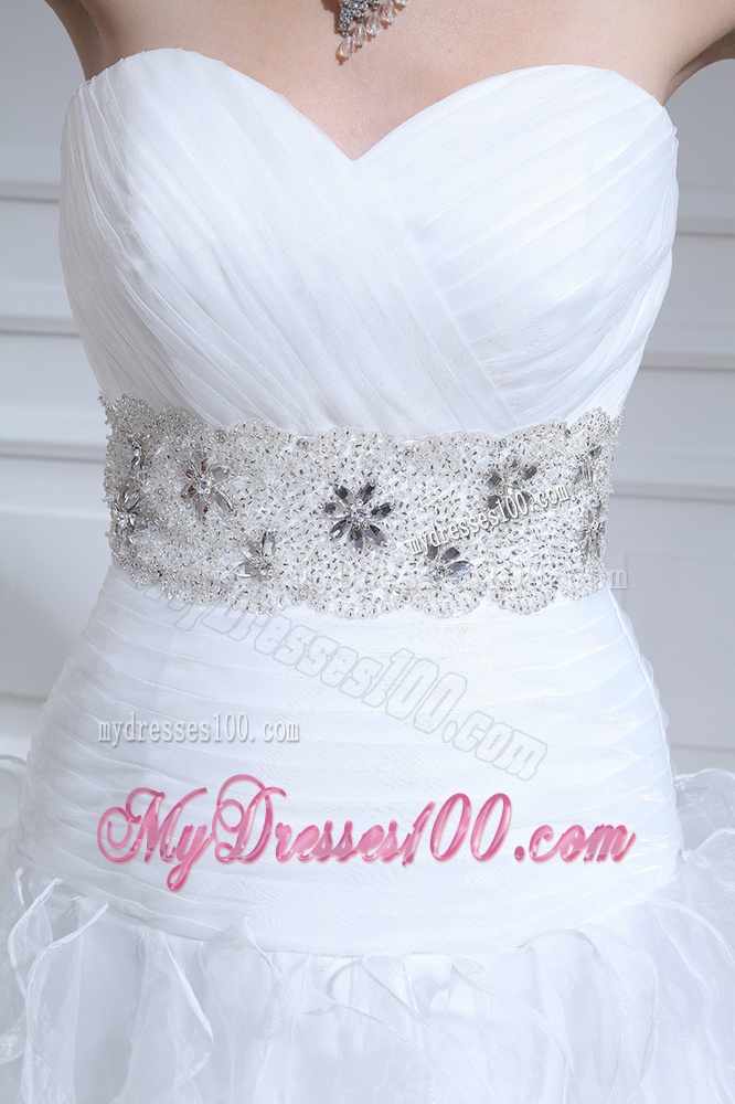 2016 Spring Beautiful A-line Floor-length Wedding Dress with Ruffles and Appliques