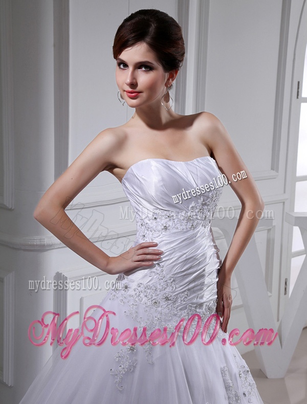 2016 Spring Lace Ball Gown Appliques Wedding Dress with Sweetheart