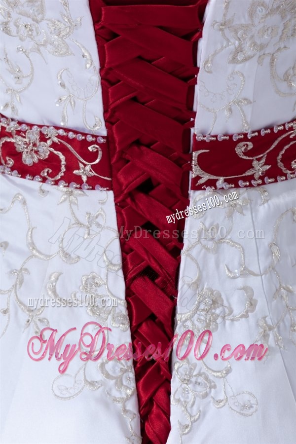 A-Line Halter Embroidery Lace Up Wedding Dress with Satin Chapel Train