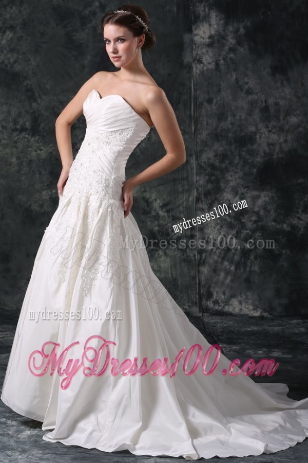 A-Line Sweetheart Taffeta Appliques Court Train Lace Up Wedding Dress