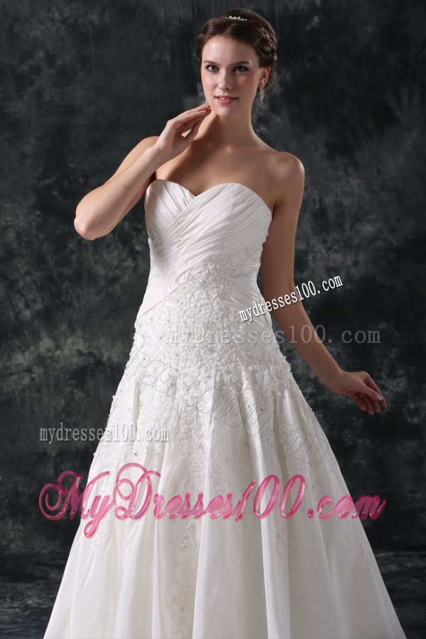 A-Line Sweetheart Taffeta Appliques Court Train Lace Up Wedding Dress