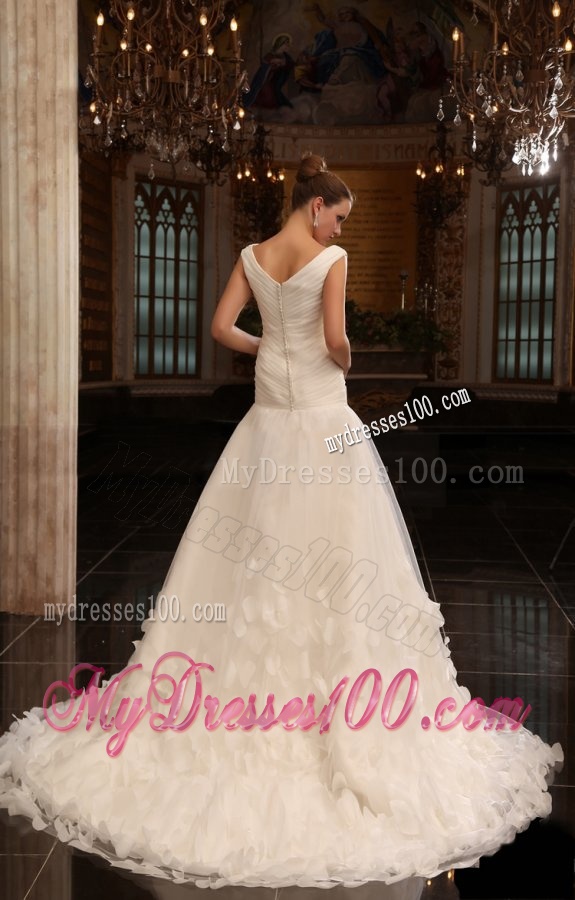 A-Line V-Neck Court Train Ruching Zipper Up Tulle Wedding Dress