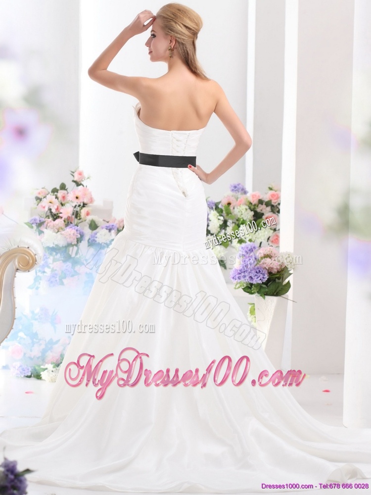 Classical Sweetheart 2016 Wedding Dress with Ruching and Sash