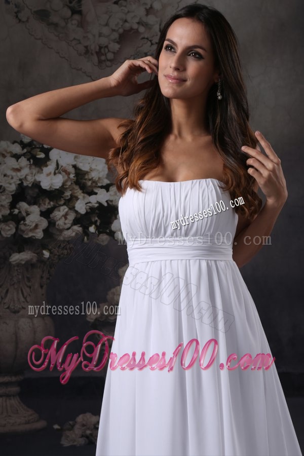 Elegant Empire Strapless Court Train Ruching Wedding Dress with Zipper Up