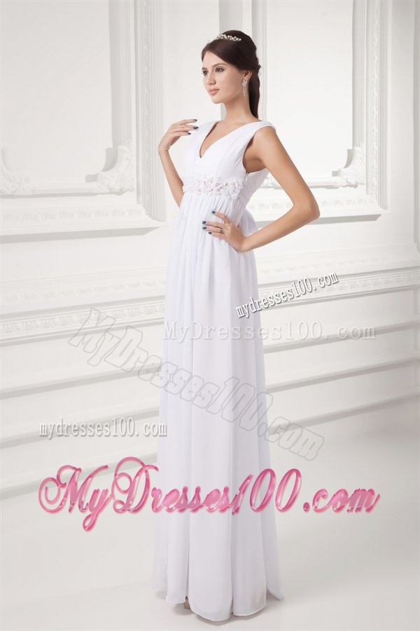 Empire V-neck Appliques Chiffon Ruching Wedding Dress