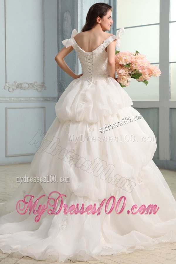 Off The Shoulder A-line Appliques and Pick-ups Organza Wedding Dress