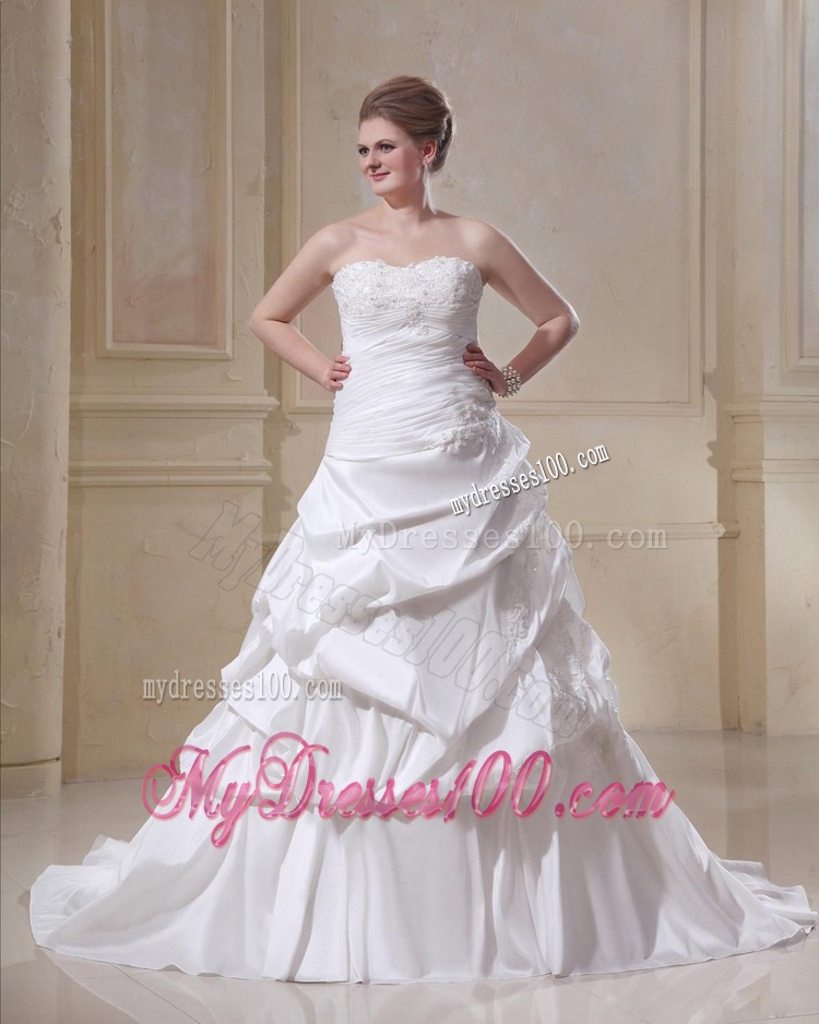 Plus Size A Line Strapless Appliques Wedding Dresses