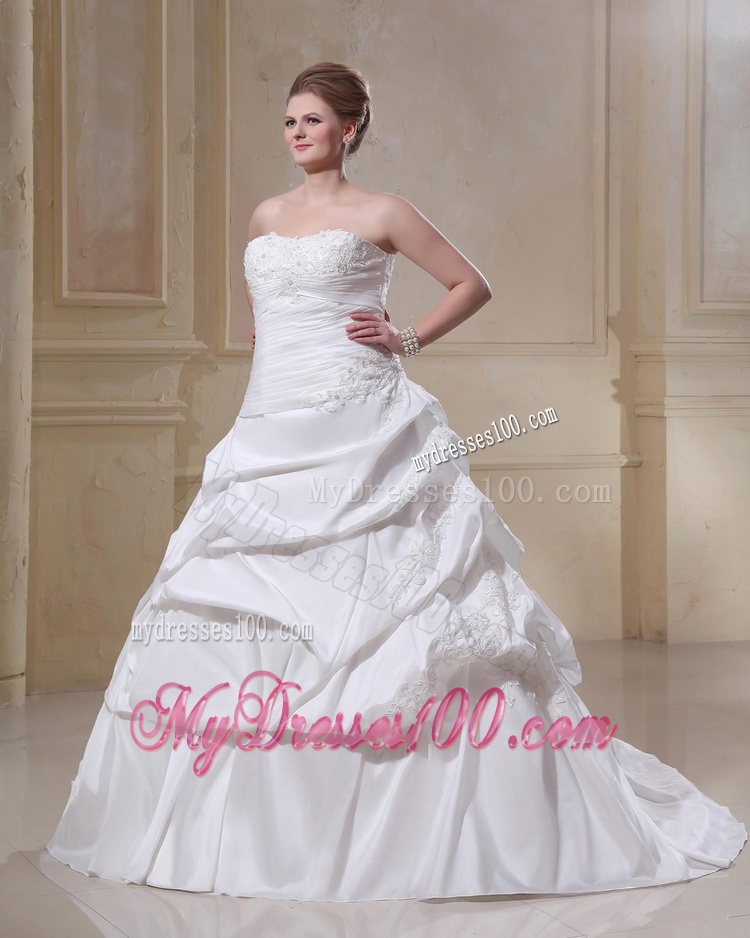 Plus Size A Line Strapless Appliques Wedding Dresses