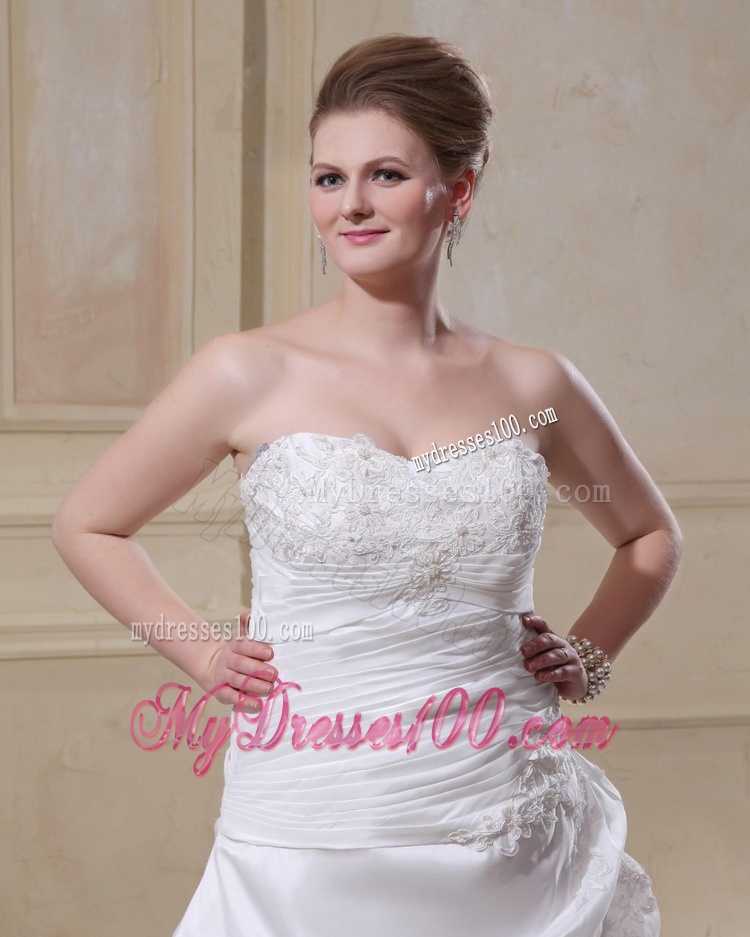 Plus Size A Line Strapless Appliques Wedding Dresses