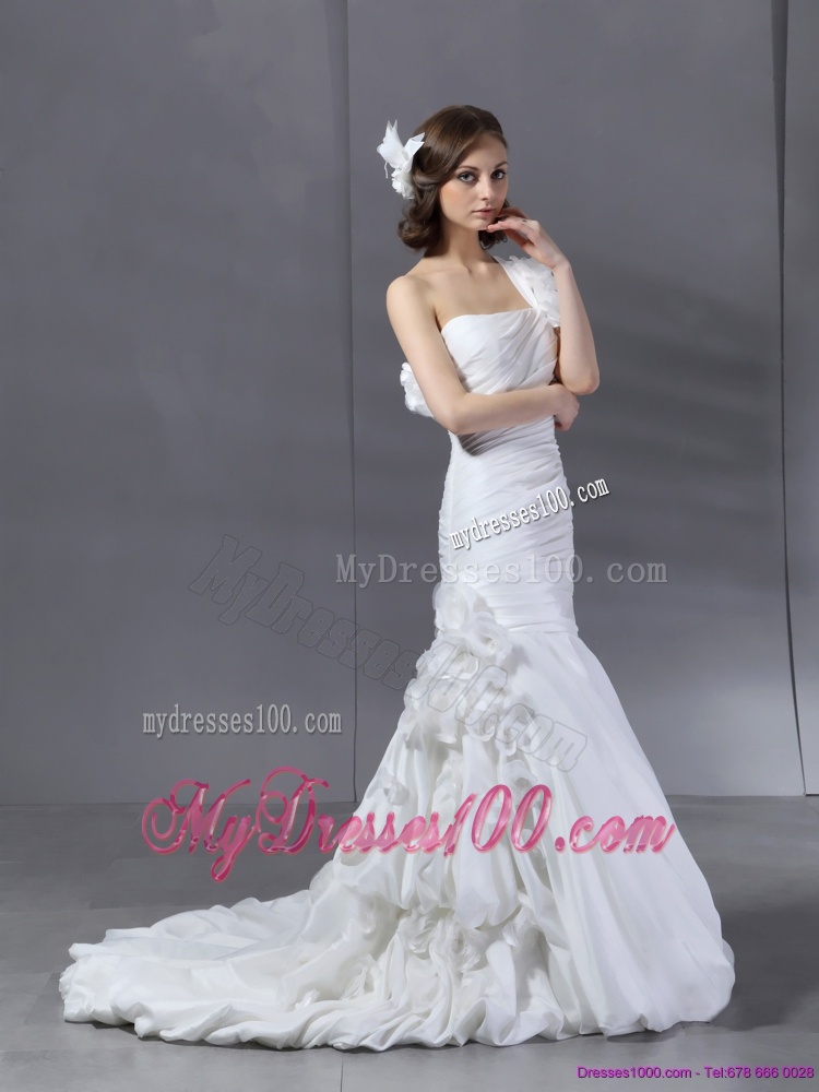 Ruching One Shoulder White Bridal Gowns with Hand Made Flower
