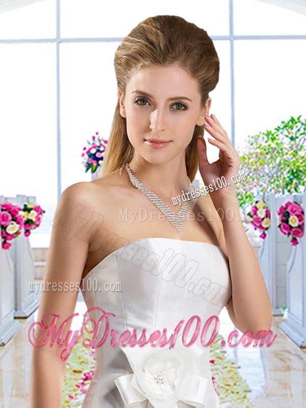 Simple Hand Made Flowers Wedding Dresses with Column