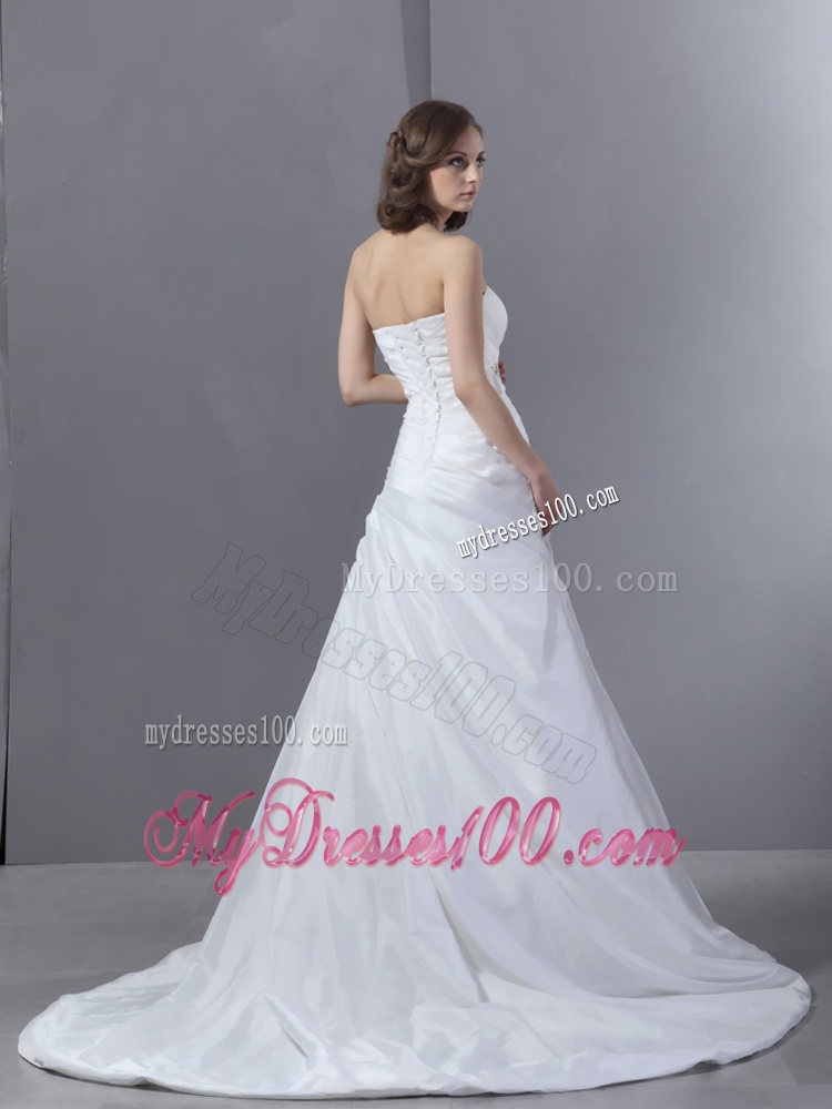 Sophisticated 2016 Sweetheart Appliques and Ruching Wedding Dress