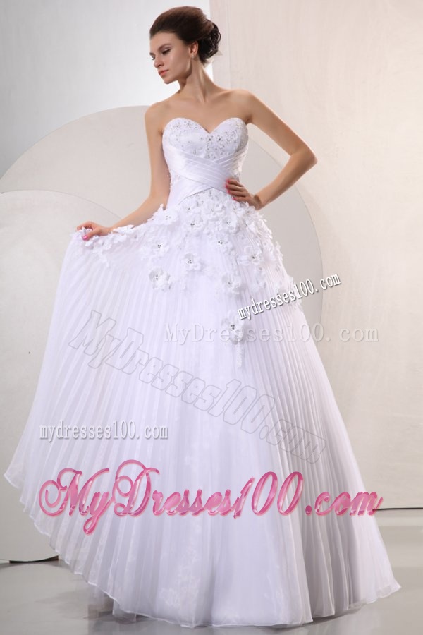 Sweetheart Ball Gown Hand Made Flowers and Pleats Wedding Dress