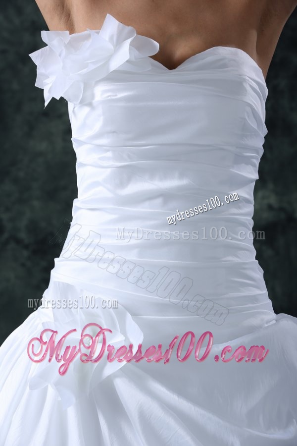 Sweetheart Column Ruche Decorate Floor-length Wedding Dress