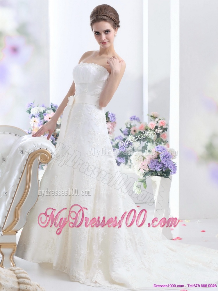 White Strapless Laced Wedding Dresses with Bownot and Brush Train