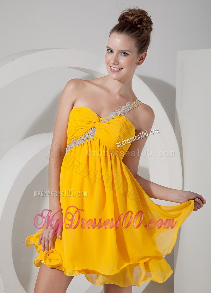 One Shoulder Yellow Empire Beading Evening Dress in Mini-length