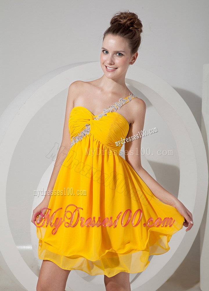 One Shoulder Yellow Empire Beading Evening Dress in Mini-length