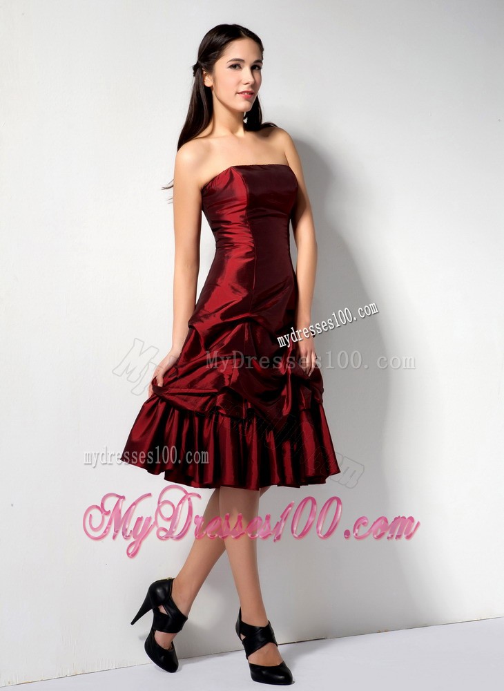 Burgundy Strapless Knee-length Pick-ups Evening Prom Dress