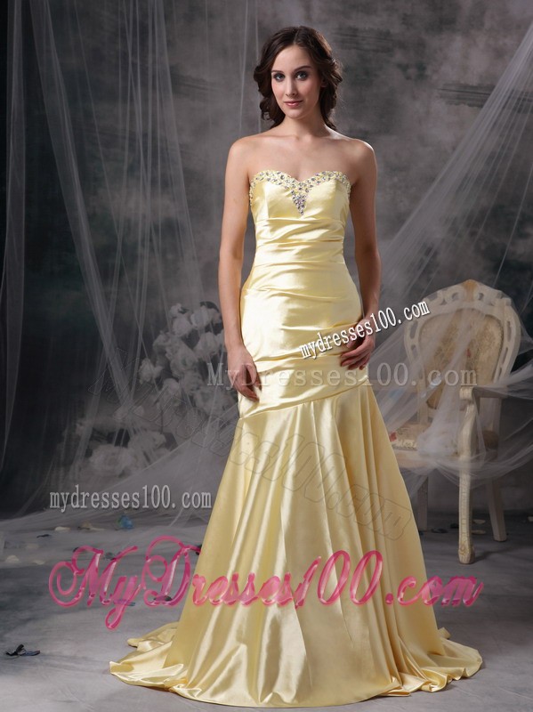 Perfect Light Yellow Mermaid Sweetheart Evening Dress Taffeta Beading Brush Train