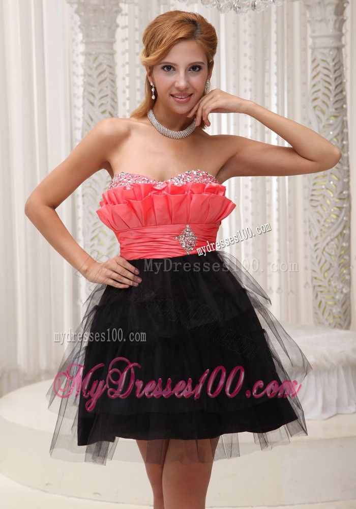 Rust Red and Black Short Sweetheart Beaded Decorate Evening Dress