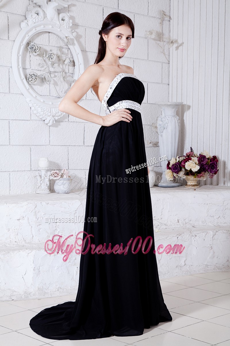 Sexy Black and White Strapless Brush Train Prom Party Dress with Cool Back