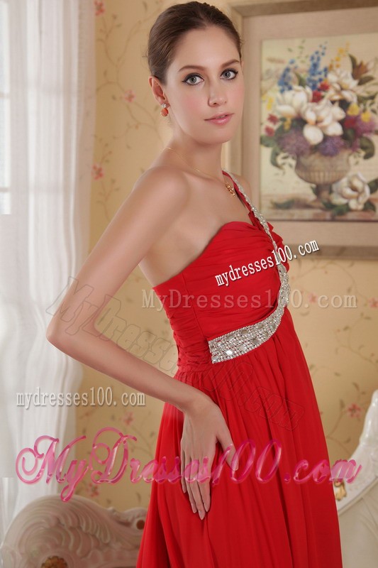 Red One Shoulder High -Low Chapel Train Rhinestones Decorated Prom Dresses