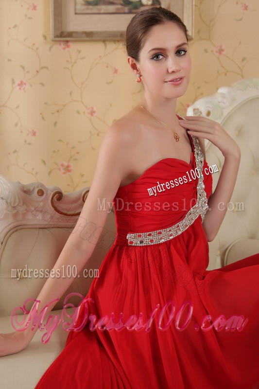 Red One Shoulder High -Low Chapel Train Rhinestones Decorated Prom Dresses