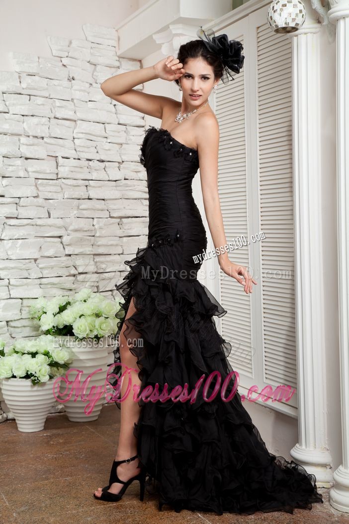 Lovely Black Mermaid Ruched Sweep Train Prom Dress Discount