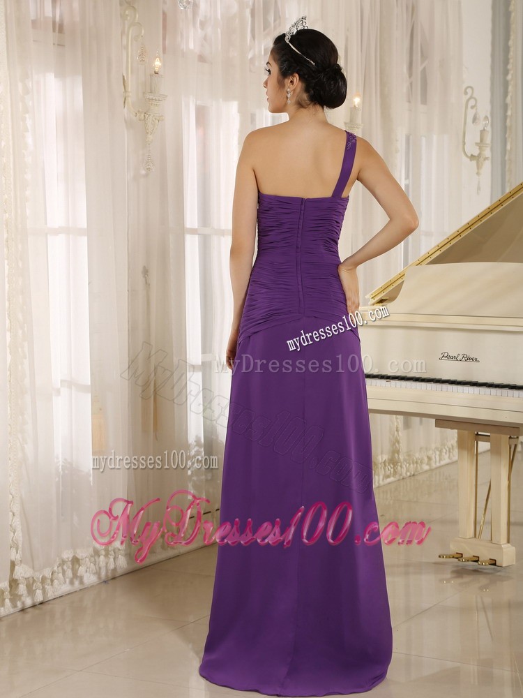 High Slit Ruched Bodice for One Shoulder Purple Prom Dresses with Appliques