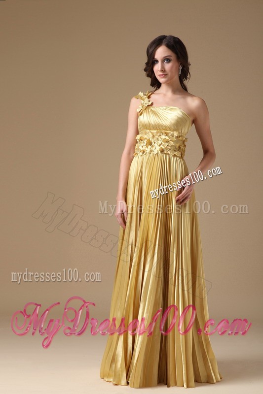 Ruche and Hand Made Flowers Decorated One Shoulder Prom Gown in Gold