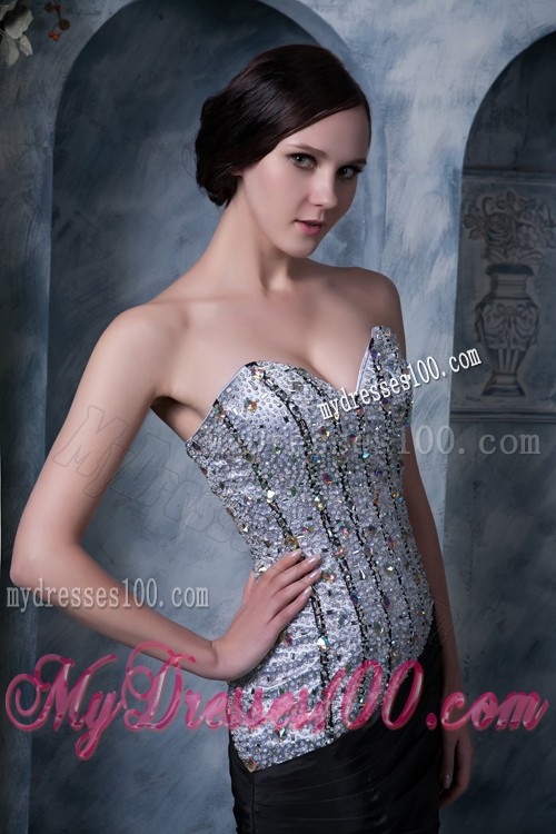 Sweetheart Fitted Beaded Black and White Prom Dress for Ladies