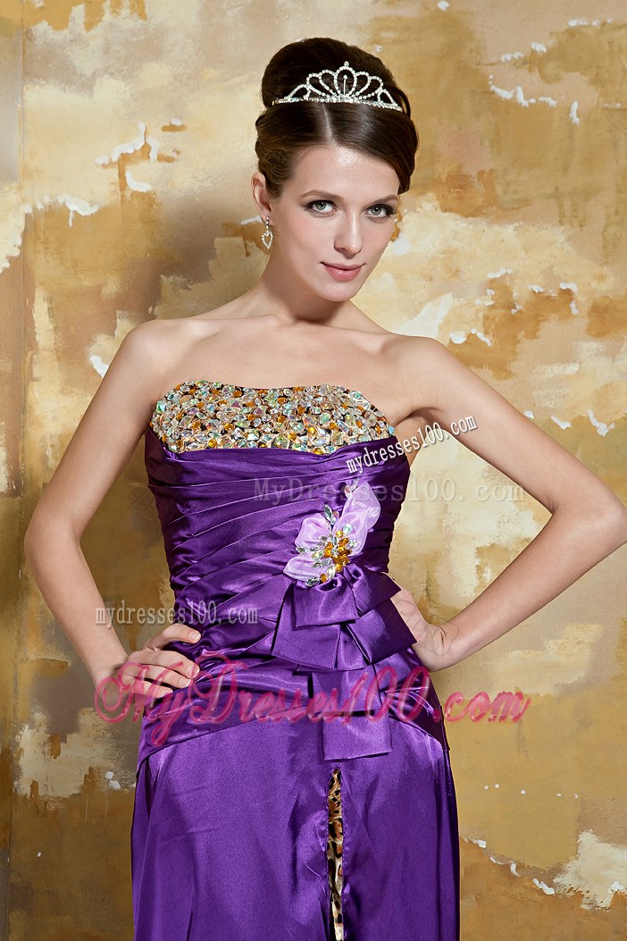Flower and Side Slit Decorate Prom Gown in Eggplant Purple