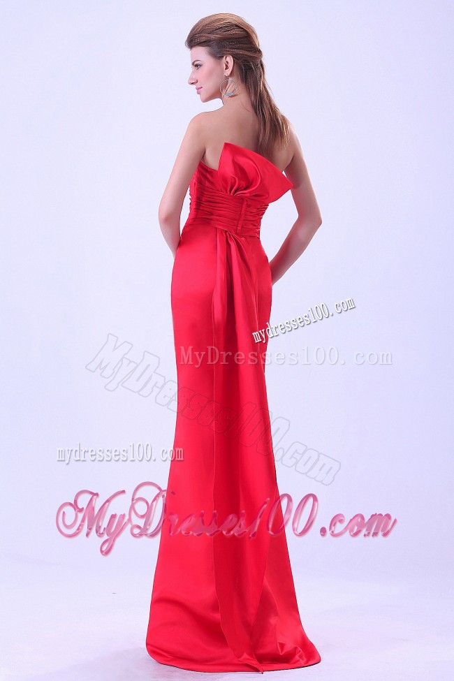 Sexy Slinky Ruching Prom Gown with Half Bow Accents on The Back