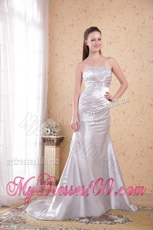 Appliques with Beadings Decorated Prom Gown with Ruching and Court Train