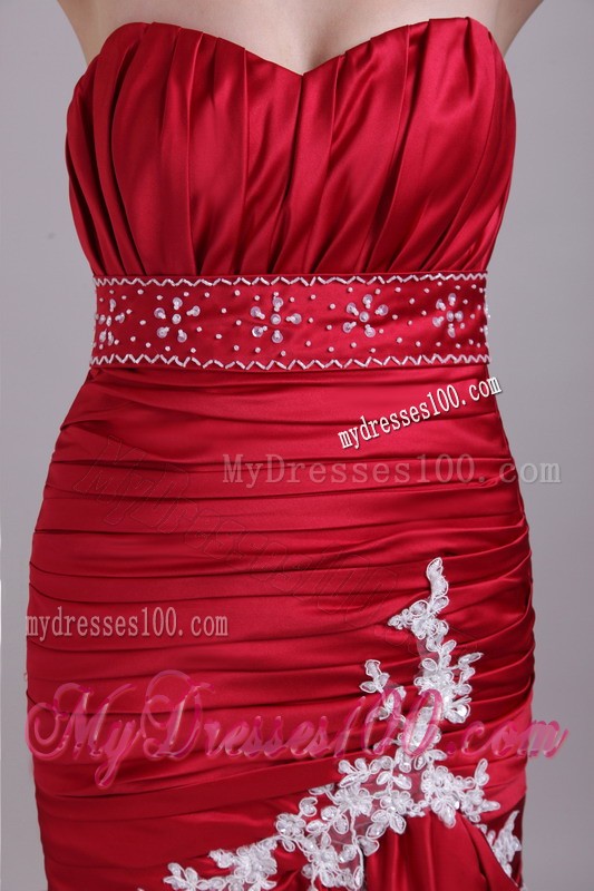 Modernistic Ruche Appliques Lace Court Train Red Prom Dresses