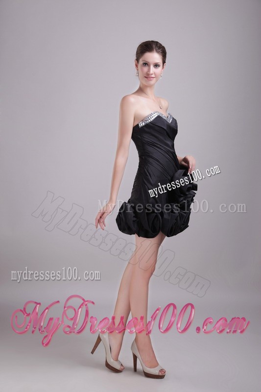 Special Sweetheart Beaded Rolling Flowers Mini Prom Dress in Black