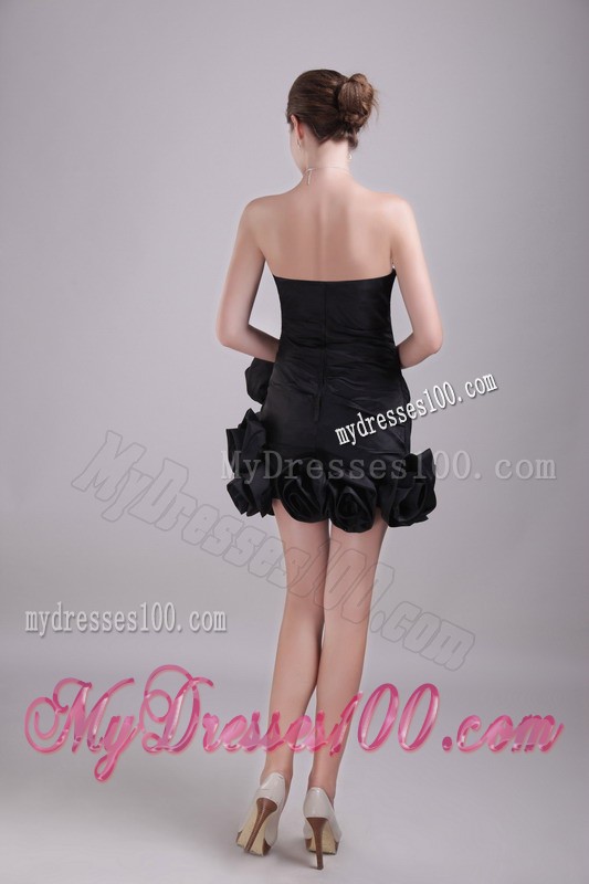 Special Sweetheart Beaded Rolling Flowers Mini Prom Dress in Black