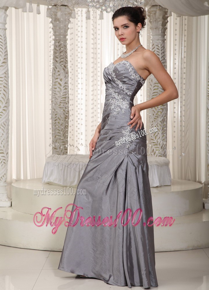 Gray Column Sweetheart Prom Dress with Ruching and Appliques