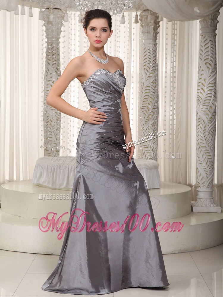 Gray Column Sweetheart Prom Dress with Ruching and Appliques