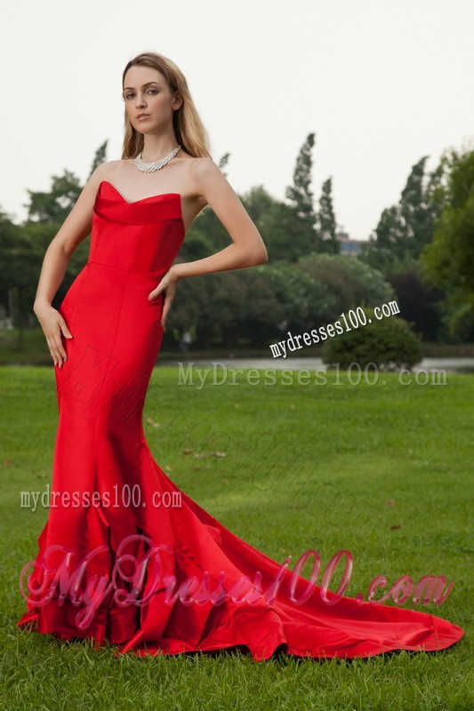 Ostentatious Mermaid Court Train Prom Dress in Red Strapless