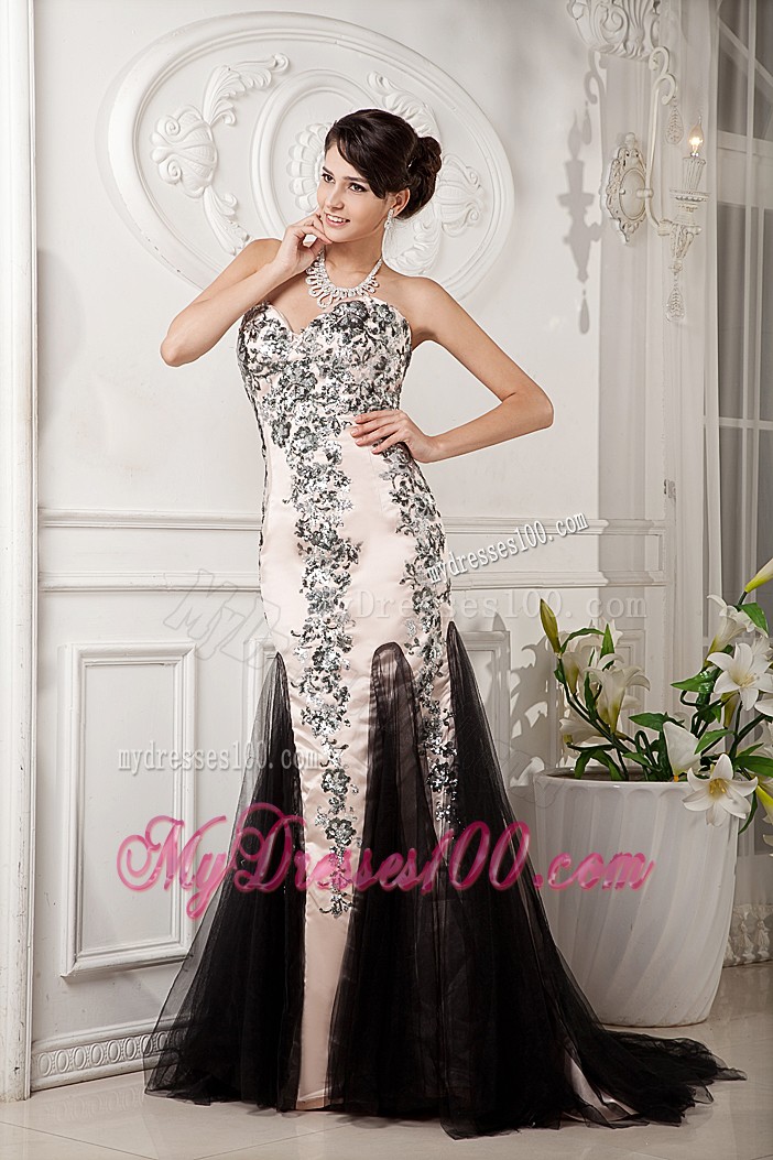 Champagne Prom Dresses with Appliques and Brush Train