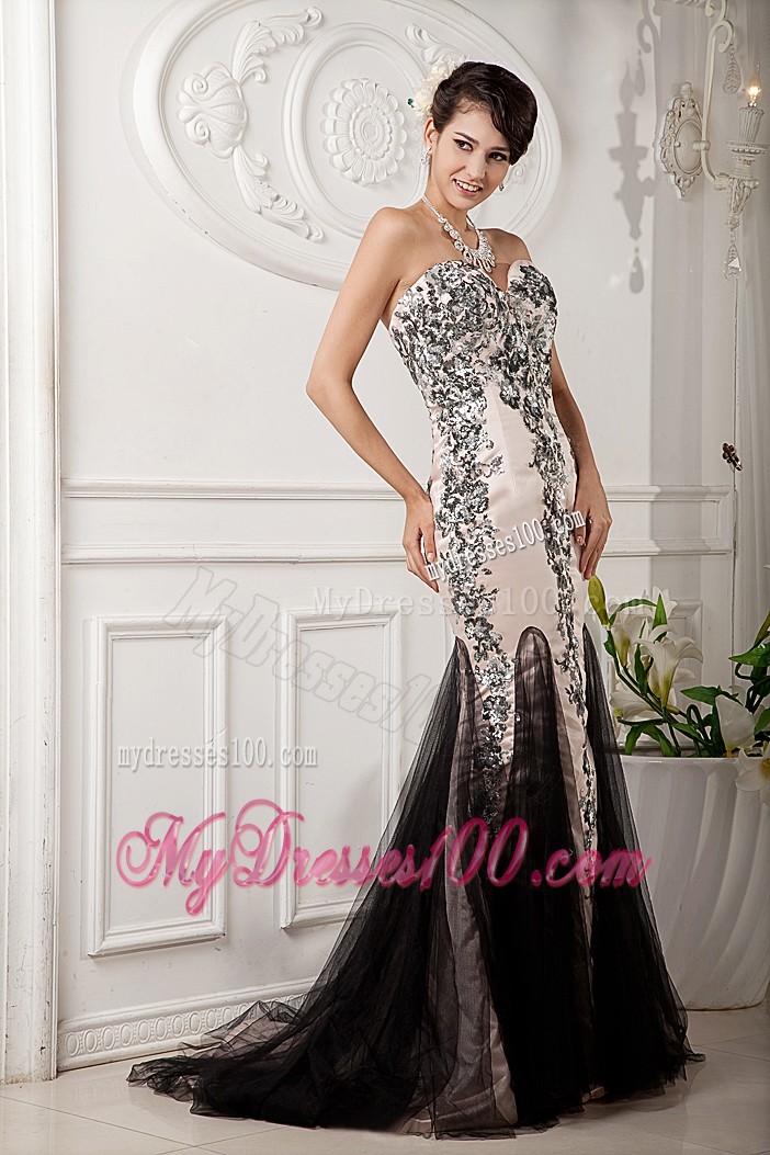 Champagne Prom Dresses with Appliques and Brush Train