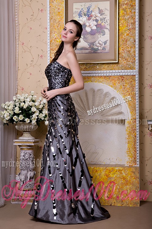 Outstanding Sweetheart Paillette Mermaid Sweep Train Black Prom Dress