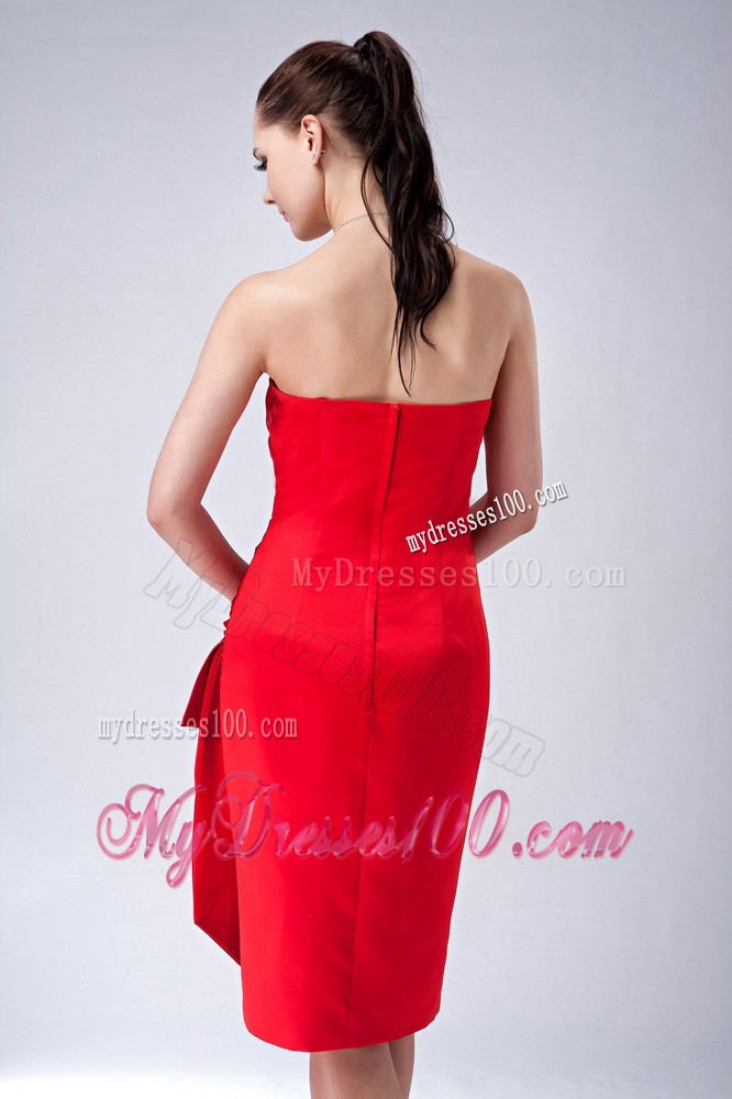 Custom Made Red Column / Sheath Strapless Bridesmaid Dress Satin Ruch Knee-length
