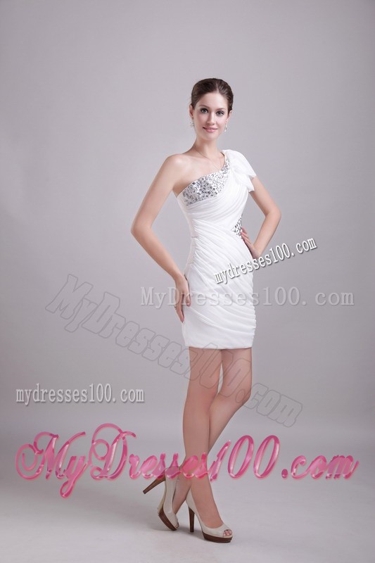 Excellent One Shoulder White Mini Prom Dress with Beading Ruche