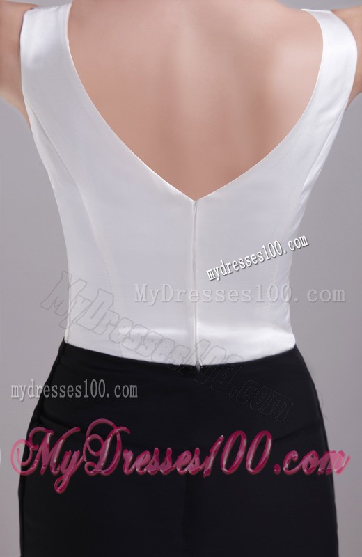 Simple Style V-neck Fitted Short Prom Dress White and Black