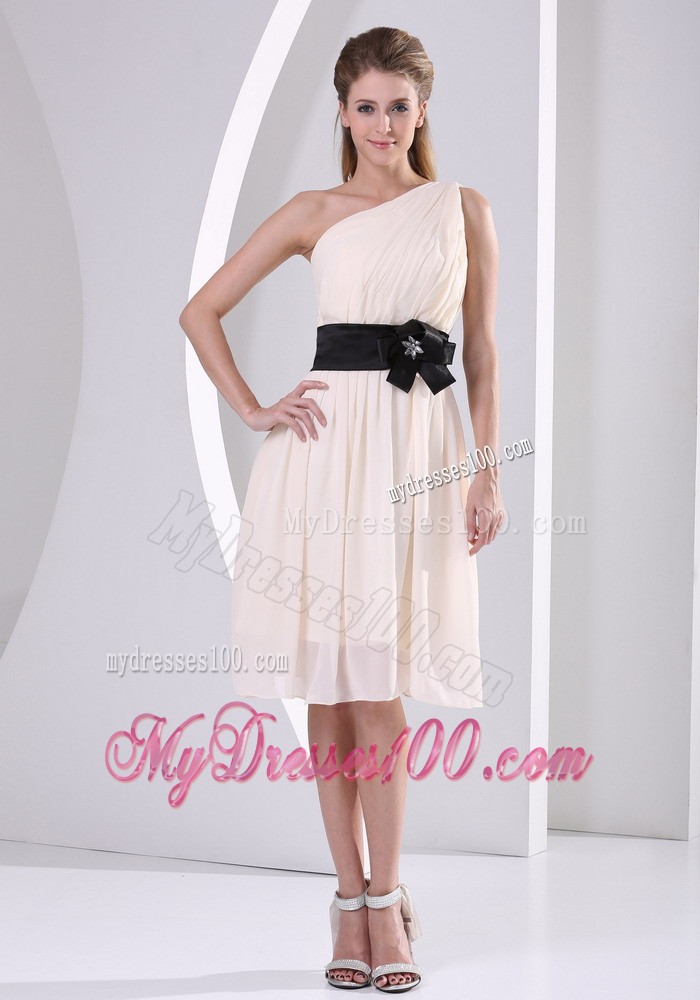 ... asymmetrical-one-shoulder-champagne-dress-for-prom-p-1141.html