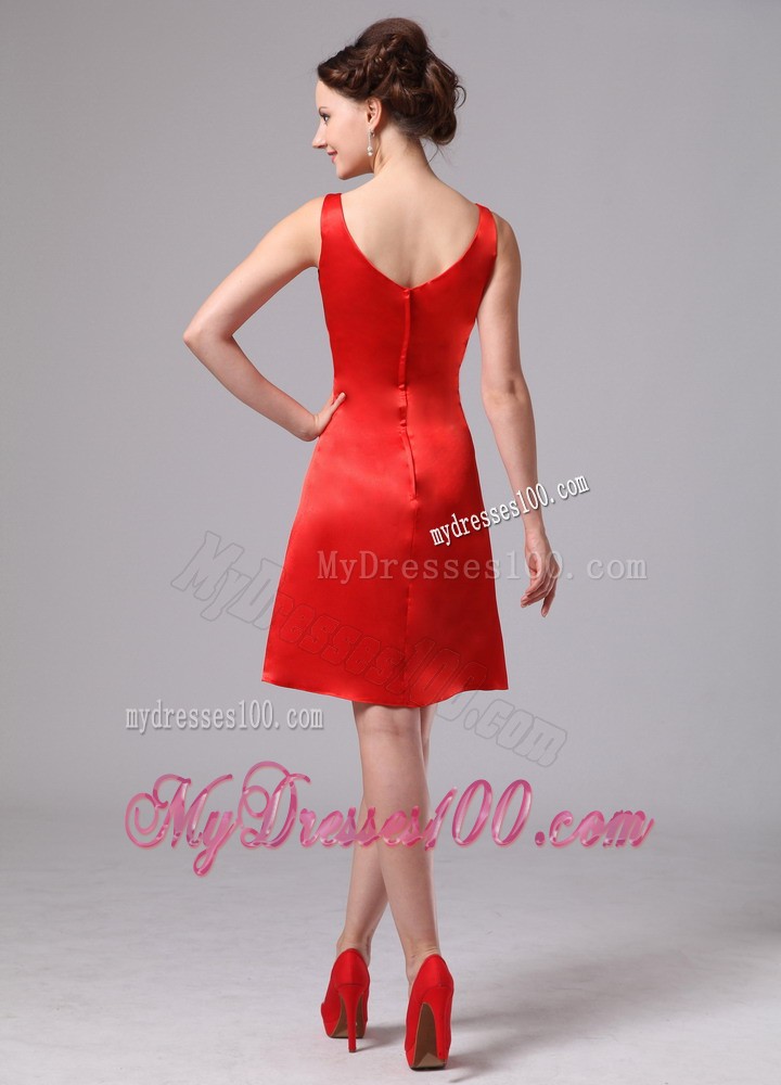 Mini-length V-neck Bright Red Dress for Bridesmaid on Wedding