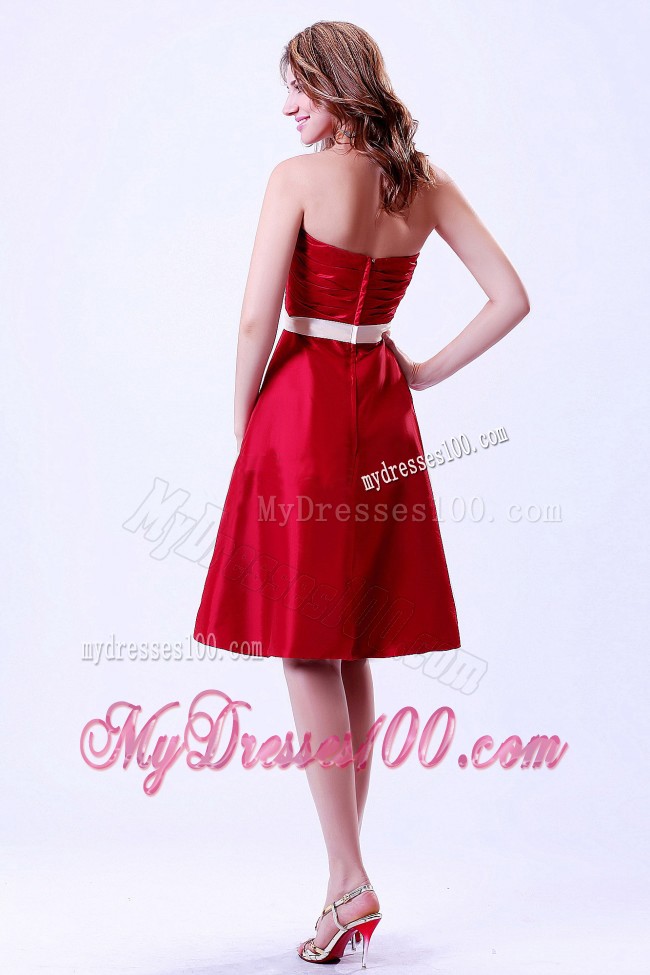 Wine Red Chief Bridesmaid Dress with White Belt Knee-length
